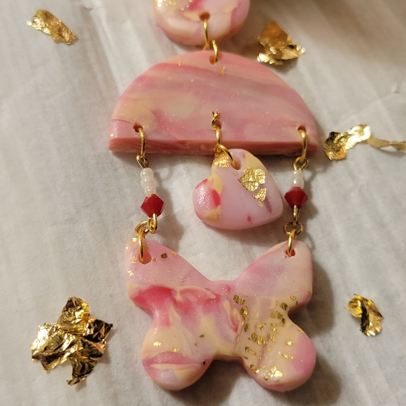 THE MOTHER EARRINGS - Picture 4 of 4